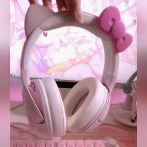 Razer Kraken Kitty BT Wireless Headset - Pink (Cats Not Included)